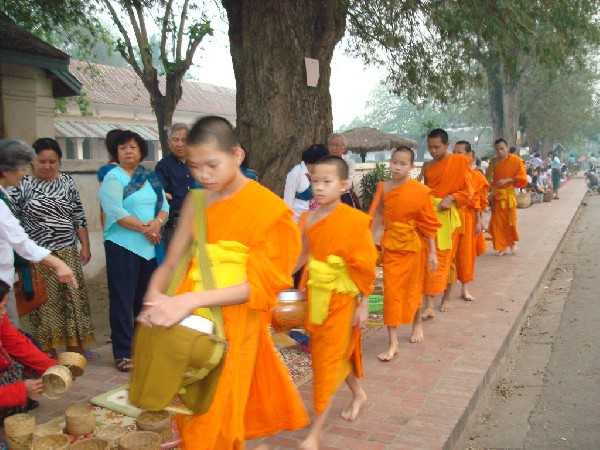 hanhhuong-laos-222